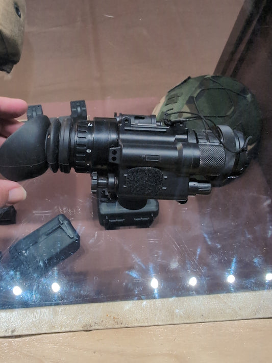 ***USED*** PVS-14 2000 FOM WHITE PHOS