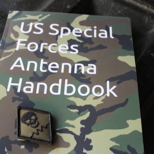 US Special Forces Antenna Handbook Large Print Version