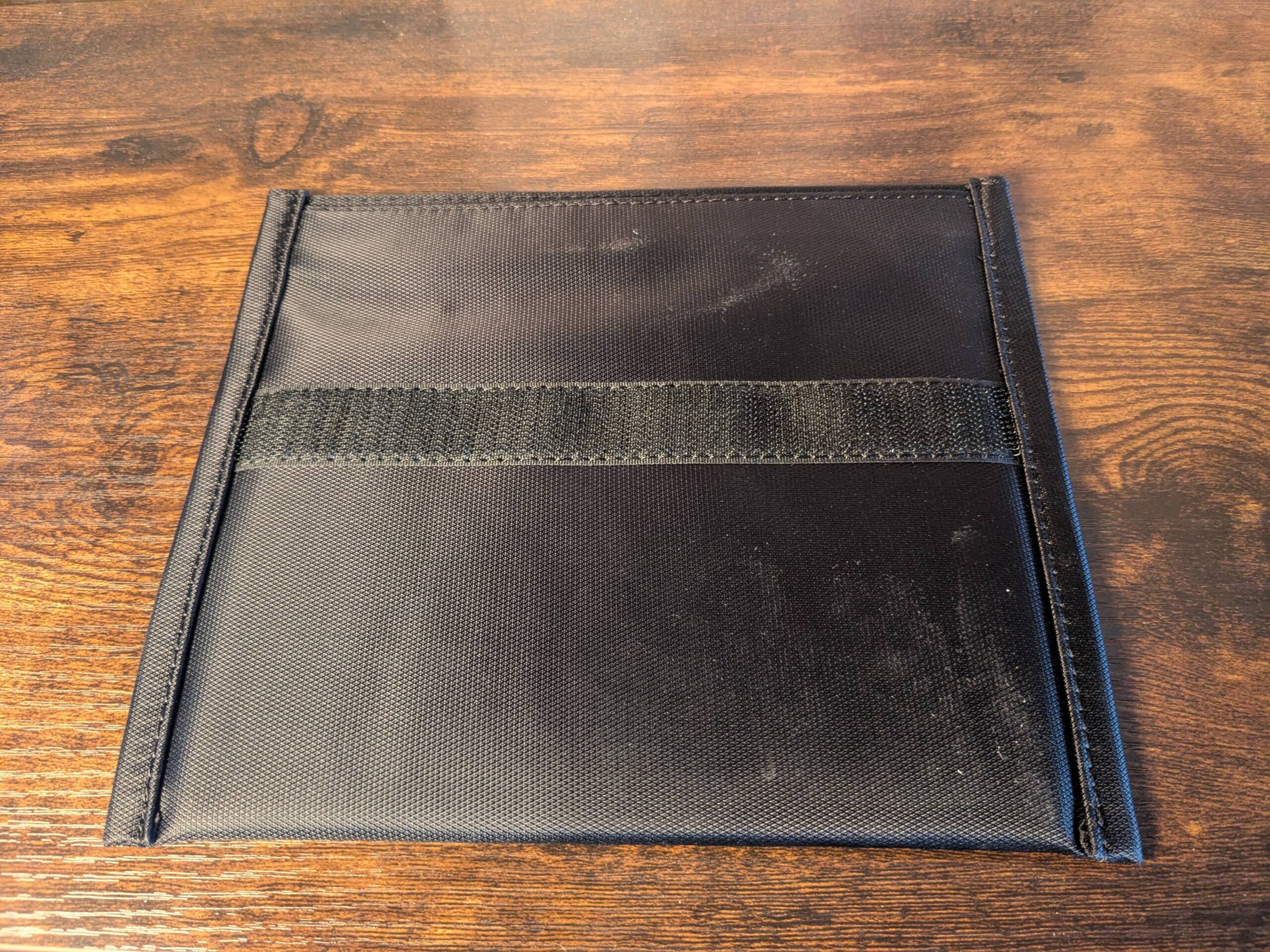 Medium Utility Faraday Bag for Phones - Image 2